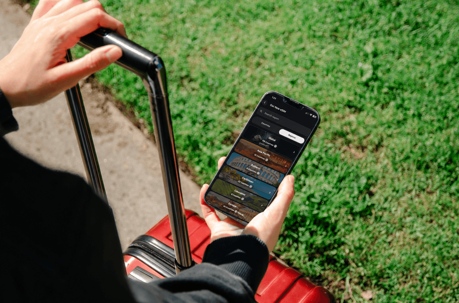 How travel eSIM works | A simple guide for international travel